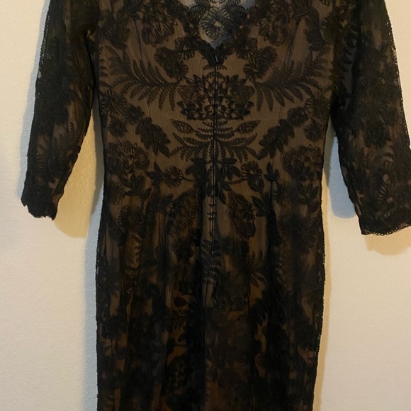Tadashi Shoji ZURI DRESS Black Floral Embroidered Lace Illusion Neckline Dress 8 - Picture 12 of 15